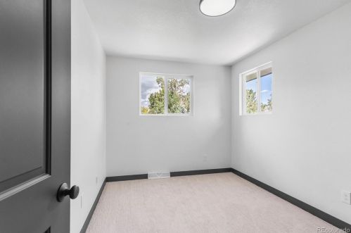 6243 Niagara Way, Englewood CO 80111-4443 exterior