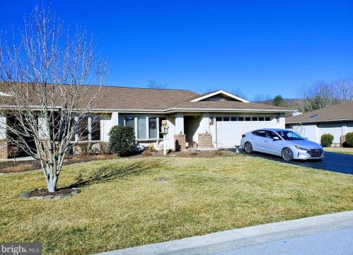 48 Arrowhead Rdg, Hedgesville, WV 25427-5347