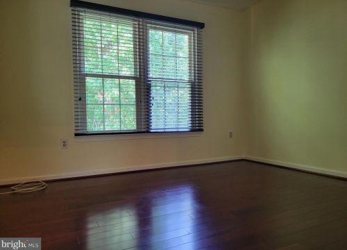 2707 Deer Ridge Dr, Silver Spring MD 20904-7140 exterior