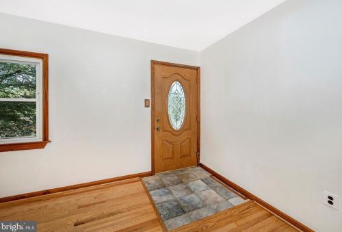 11805 Goodloe Rd, Silver Spring, MD 20906-4844