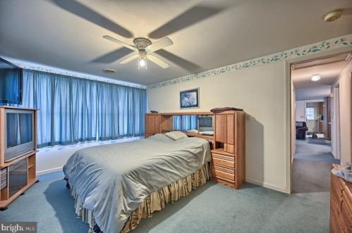 2332 Walnut Bottom Rd, Carlisle PA  17013-3740 exterior