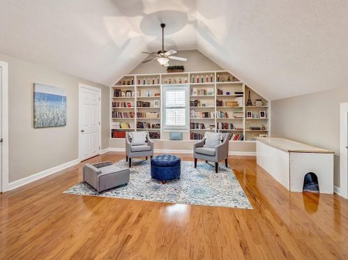 3217 Henderson Walk, Atlanta GA  30340-4327 exterior