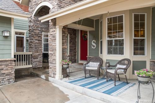 24691 Park Crescent Dr, Aurora, CO 80016-3190