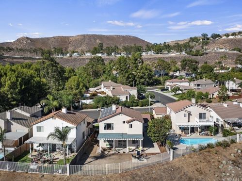 17488 Meadow Rock Dr, Riverside CA  92503-8702 exterior
