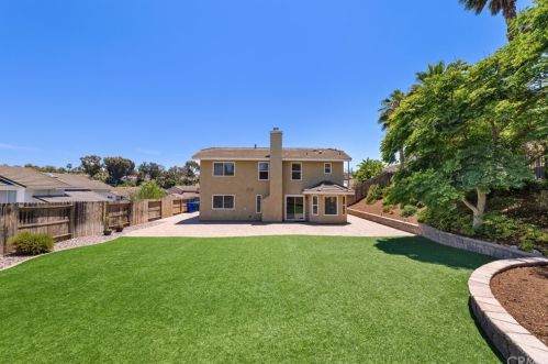 1356 Hodges Rd, Oceanside, CA 92056-2348