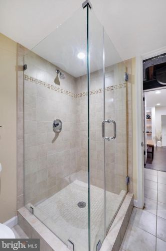 9613 Clearview Pl, Silver Spring MD 20901-2902 exterior