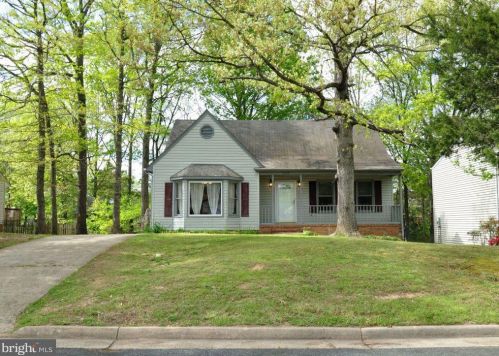 5063 Gallager Dr, Fredericksburg, VA 22407-6537