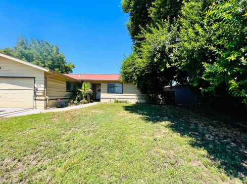 831 Clinton Dr, Stockton, CA 95210-2011