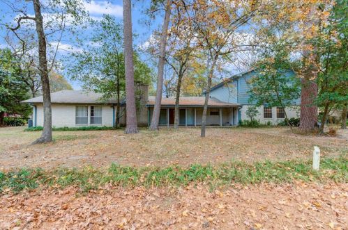 46 Ivy Ct, Conroe TX  77304-1205 exterior