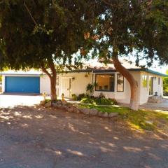 2692 Canyon Crest Dr, Escondido, CA 92027-4909