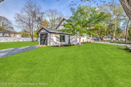 212 Cold Indian Spg Rd, Tinton Falls NJ 07712-3224 exterior