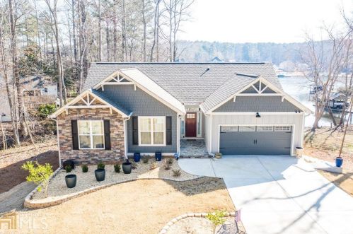 1335 Southgate Dr, Villa Rica, GA 30180-7956
