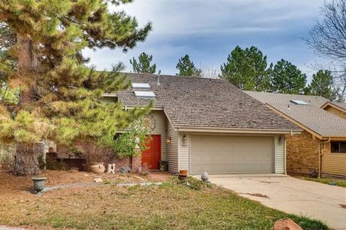 7157 Cedarwood Cir, Boulder, CO 80301-3716