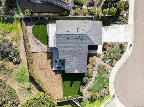 2628 Mallorca Pl, Carlsbad, CA 92009-8134