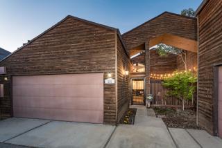 335 Sylmar Ave, Clovis, CA 93612-0762