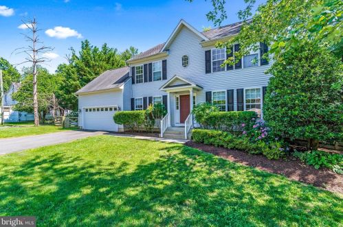110 Willie Palmer Way, Purcellville, VA 20132-5826