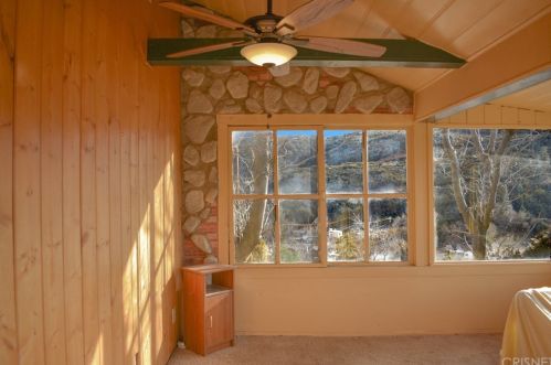 17601 Lone Pine Trl, Leona Valley, CA