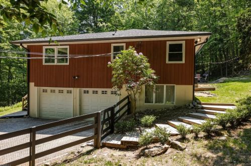 61 River Rd, Roxbury Township, NJ 07836-9646