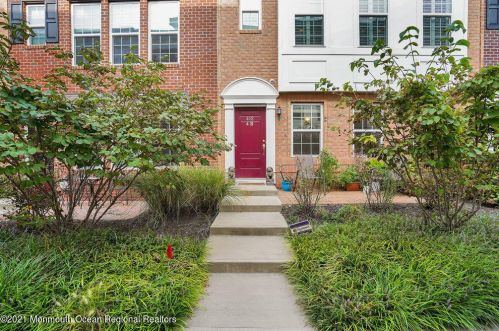 412 Sewall Ave, Tinton Falls NJ  07712 exterior