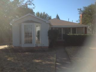 2207 32nd St, Lubbock TX  79411-1719 exterior
