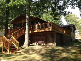 8027 Oak Dr, Mansfield IN  47872-7920 exterior