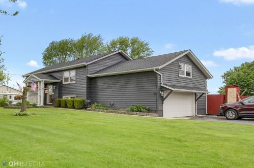 365 300, Valpo, IN 46383-7842