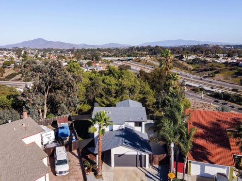 5601 Calle Sal Si Puedes, San Diego, CA 92139-3515