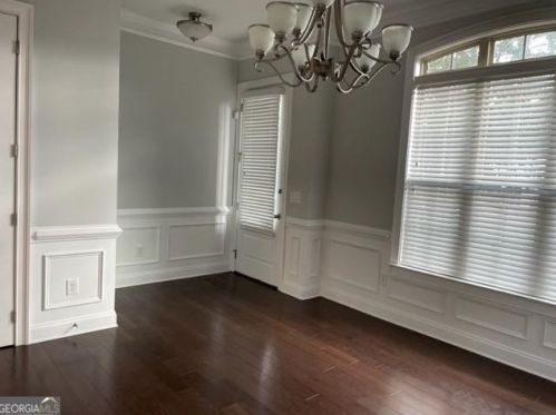 321 Alderwood Ln, Atlanta GA  30328-2550 exterior