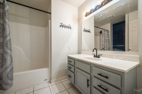 1212 Saddle Ridge Ln, Pueblo CO  81007-3905 exterior