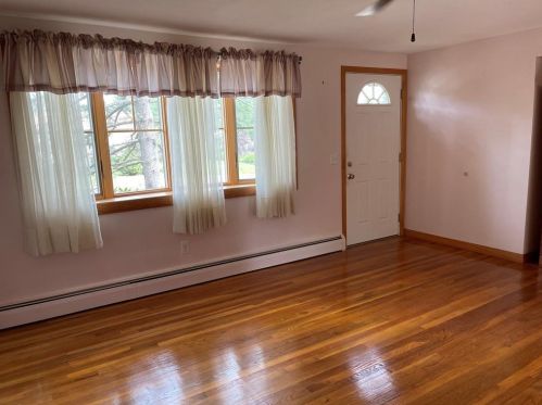 107 Johnson Blvd, Coventry, RI 02816-6029