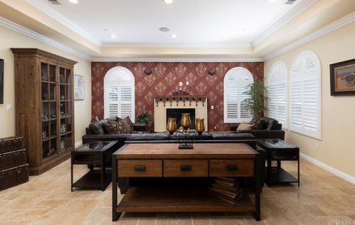 1715 Flower St, Santa Ana CA 92706-1502 exterior