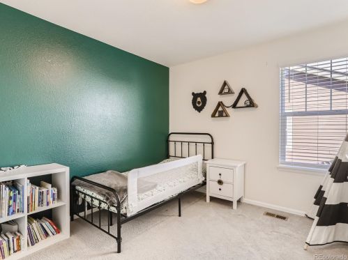 1043 Fultondale Ct, Denver CO  80018-6083 exterior