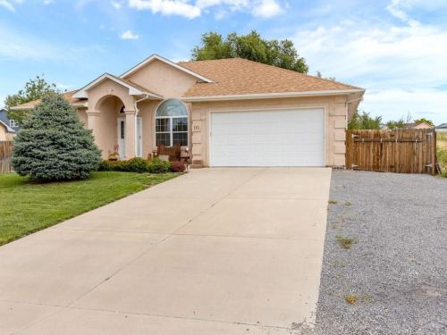 115 Cellini Dr, Pueblo, CO 81007-6372