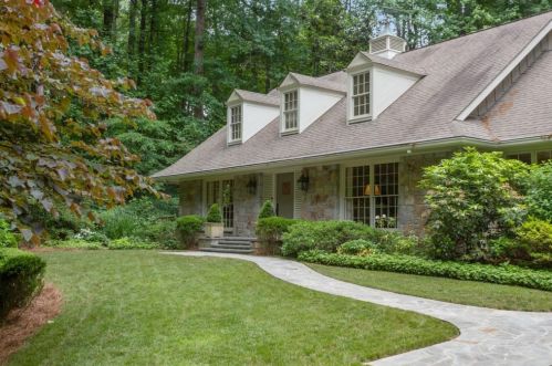 3310 Grant Valley Rd, Atlanta, GA 30305-1109