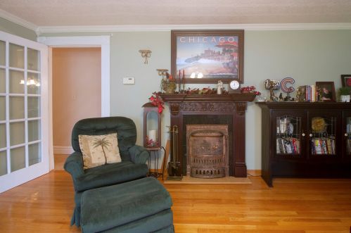 301 Jan Dr, Manteno, IL 60950-1324