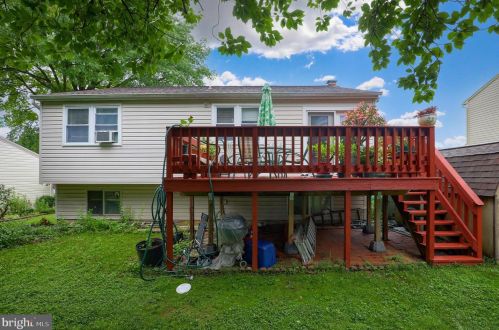 111 Tanglewood Ln, Lancaster PA  17601-3315 exterior