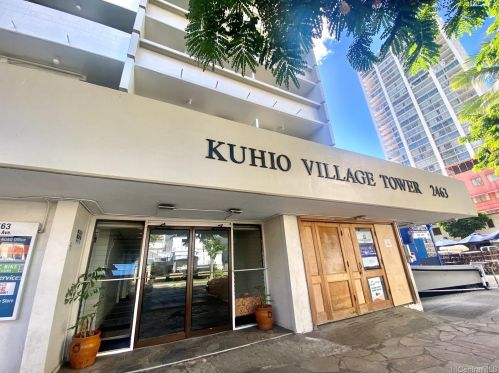 2463 Kuhio Ave, Honolulu HI  96815-3361 exterior