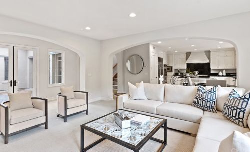 30 Blue Smt, Irvine CA  92603-0168 exterior