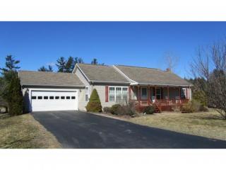 40 Bellview Dr, Swanzey Center, NH 03446-2619