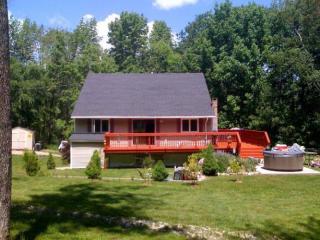 91 Ford Farm Rd, Milton, NH 03851-4514