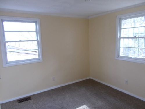 861 Bonneville Ter, Atlanta GA  30331-3350 exterior