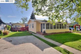 21219 Montgomery Ave, Hayward, CA 94541-2079