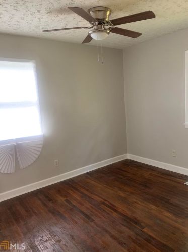 437 Fairlock Ln, Atlanta GA  30331-1519 exterior