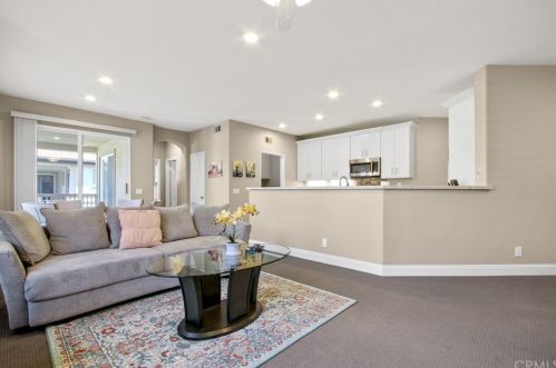 323 Rathbourne, Irvine, CA 92620-0238