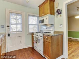 7906 Oakdale Ave, Baltimore MD  21237-2761 exterior