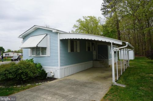 253 Mayflower Dr, Buena Vista Township, NJ 08310-1311