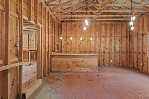 2 Youngs Ln, Freeport ME  04032-6261 exterior