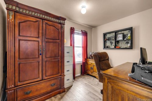 4852 Tower Way, Aurora CO 80015-3208 exterior