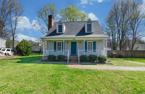 3816 Clay St, Greensboro, NC 27405-2805