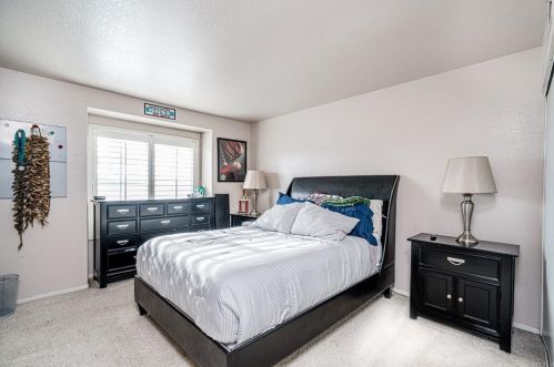 2121 Chateau Ct, Chula Vista CA  91913-3161 exterior